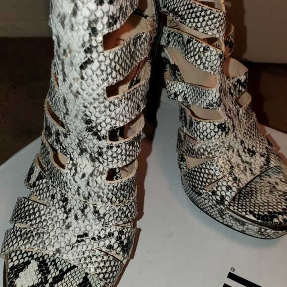 Bar III Ellie BWS - Picture 3 of 15